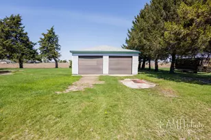 3743 S 8500E Rd, Saint Anne, IL 60964 - Photo 34