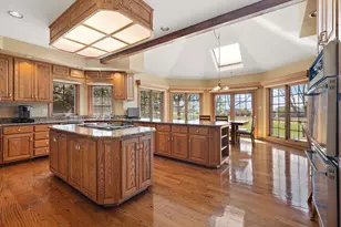 10555 Wildflower Rd, Orland Park, IL 60462 - Photo 16