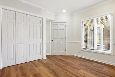 1204 Chatham Court #1204, Libertyville, IL 60048 - Photo 12