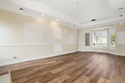 1204 Chatham Court #1204, Libertyville, IL 60048 - Photo 6