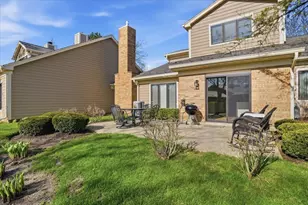 1204 Chatham Ct, Libertyville, IL 60048 - Photo 32