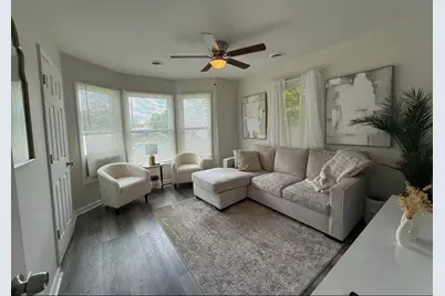 18 N Jefferson Avenue, Amboy, IL 61310 - Photo 2