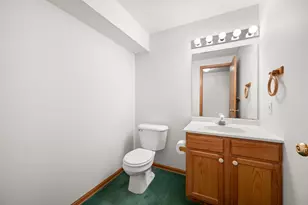 1064 Rose Dr, Sycamore, IL 60178 - Photo 22