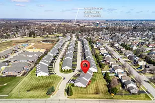1064 Rose Dr, Sycamore, IL 60178 - Photo 6