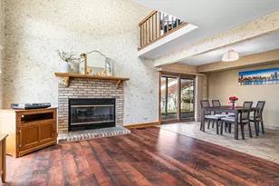 220 Whitewood Dr, Streamwood, IL 60107 - Photo 4