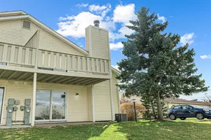 220 Whitewood Dr, Streamwood, IL 60107 - Photo 30