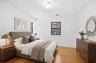 2363 E 70th St, Chicago, IL 60649 - Photo 10