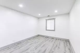 6882 W Touhy Ave, Niles, IL 60714 - Photo 10