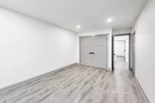6882 W Touhy Ave, Niles, IL 60714 - Photo 14