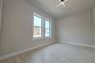 2010 S 7th Ave, Maywood, IL 60153 - Photo 18