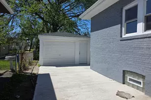 2010 S 7th Ave, Maywood, IL 60153 - Photo 2