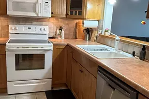 1365 N Sterling Ave, Palatine, IL 60067 - Photo 12