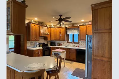 222 N Maple Street, Herscher, IL 60941 - Photo 8