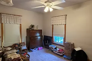 222 N Maple St, Herscher, IL 60941 - Photo 18
