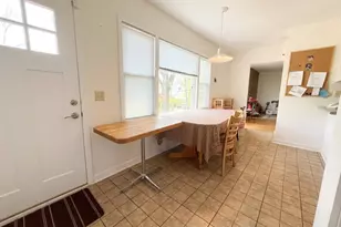 1533 Crabtree Ln, Deerfield, IL 60015 - Photo 4