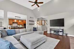 22154 S Gawain Dr, Joliet, IL 60404 - Photo 8