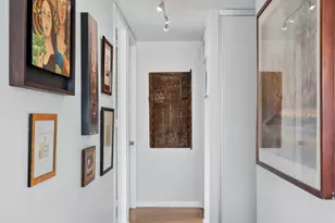 655 W Irving Park Rd, Chicago, IL 60613 - Photo 14