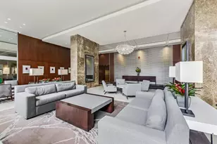 655 W Irving Park Rd, Chicago, IL 60613 - Photo 32