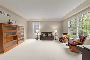 1570 Orchard Rd, Wheaton, IL 60189 - Photo 4