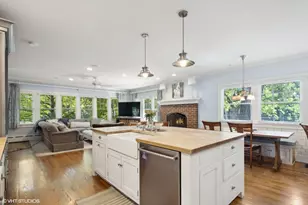 645 N Park Blvd, Glen Ellyn, IL 60137 - Photo 4