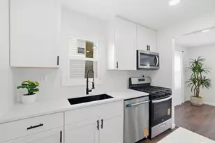 8622 S 78th Ave, Bridgeview, IL 60455 - Photo 10