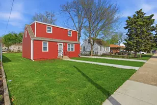 8622 S 78th Ave, Bridgeview, IL 60455 - Photo 2
