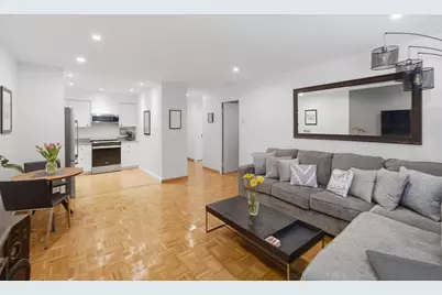 201 S Maple Avenue #103, Oak Park, IL 60302 - Photo 4