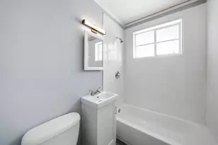 223 S Orchard Dr, Park Forest, IL 60466 - Photo 10