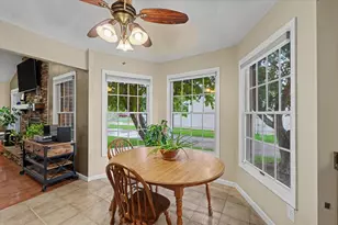2606 W John St, Champaign, IL 61821 - Photo 10