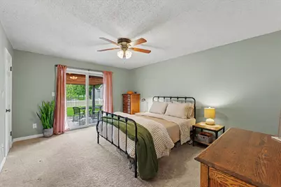 2606 W John Street, Champaign, IL 61821 - Photo 16