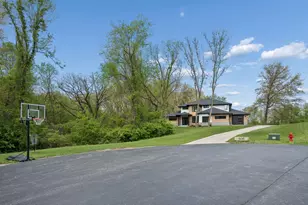 600 W 6th St Ct, Coal Valley, IL 61240 - Photo 4