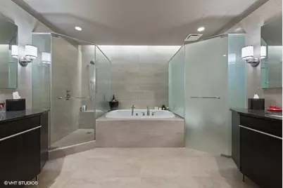 401 N Wabash Avenue #43A, Chicago, IL 60611 - Photo 10