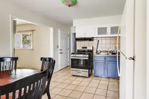 440 E Fullerton Ave, Glendale Heights, IL 60139 - Photo 10