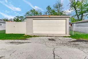 14832 Langley Ave, Dolton, IL 60419 - Photo 18