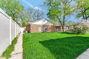 14832 Langley Ave, Dolton, IL 60419 - Photo 16