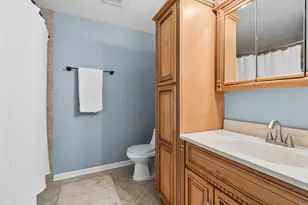 205 Parkview Dr, Wauconda, IL 60084 - Photo 16