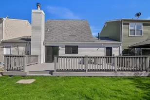 29W475 Candlewood Ln, Warrenville, IL 60555 - Photo 22