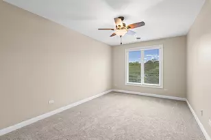 519 Brownstone Dr, Saint Charles, IL 60174 - Photo 22