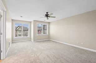 519 Brownstone Dr, Saint Charles, IL 60174 - Photo 16