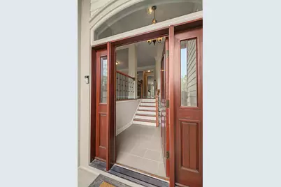 519 Brownstone Drive, Saint Charles, IL 60174 - Photo 2