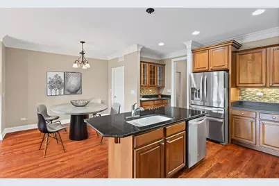 519 Brownstone Drive, Saint Charles, IL 60174 - Photo 8