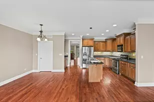 519 Brownstone Dr, Saint Charles, IL 60174 - Photo 12