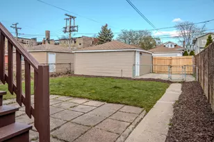 1226 Hayes Ave, Oak Park, IL 60302 - Photo 14