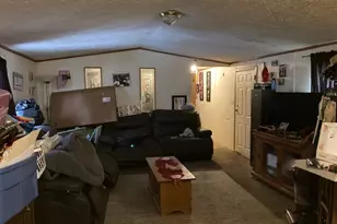 705 E Mesa Ct, Godley, IL 60407 - Photo 6