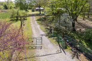 13849 Mustang Rd, Marion, IL 62959 - Photo 12