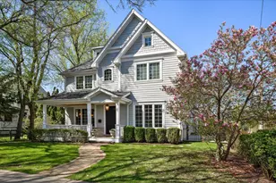 1916 Washington Ave, Wilmette, IL 60091 - Photo 2