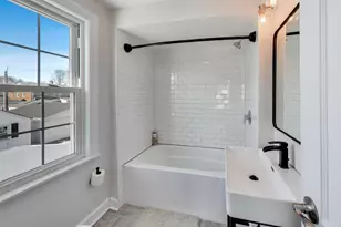 1614 N 76th Ave, Elmwood Park, IL 60707 - Photo 16