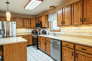 8141 W Old Mill Rd, Frankfort, IL 60423 - Photo 12