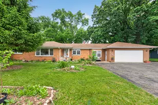 7307 W College Dr, Palos Heights, IL 60463 - Photo 1