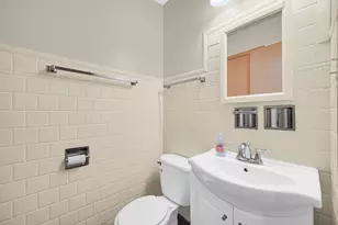 16404 Betty Ln, South Holland, IL 60473 - Photo 12